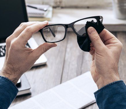 Entretien de vos lunettes - Conseils santé